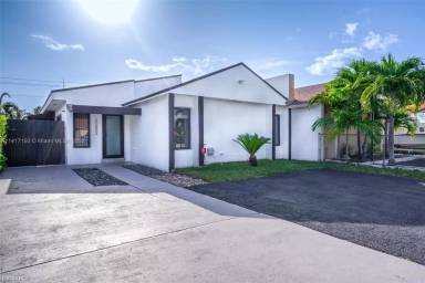 Main picture of 20852 SW 121st Ave
