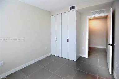 Main picture of 25737 SW 144th Ave