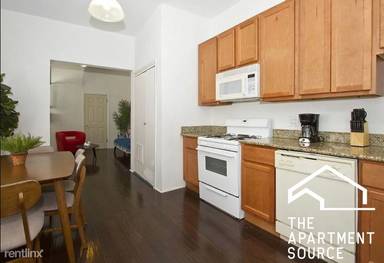 Main picture of 1141 W Belmont Ave