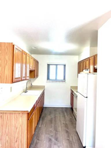 Main picture of 625 Sullivan Ln