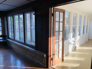 Main picture of 1700 E Hunter Ave