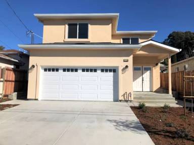 Main picture of 25106 Belmont Ave