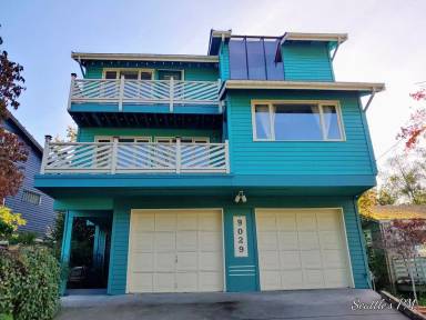 Main picture of 9029 49th Ave NE