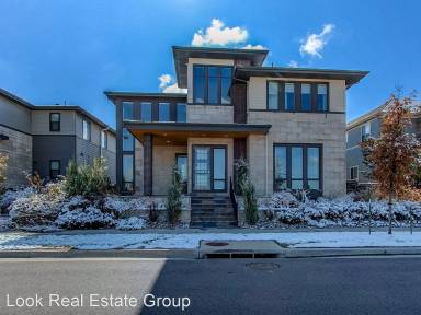 Main picture of 8374 E 51st Ave