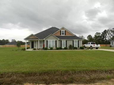 Main picture of 13 Smith Dairy Rd