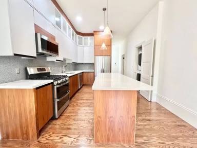Main picture of 657 Fillmore St