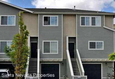 Main picture of 660 Stacie Nicole Ln