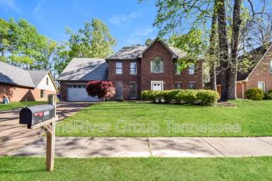 Main picture of 8880 Forest Breeze Dr