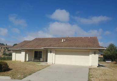 Main picture of 943 High Point Dr