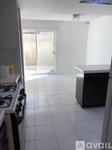 Main picture of 211 S Chandler Ave