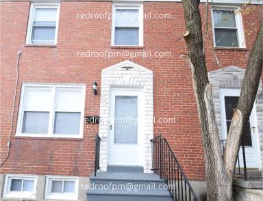 Main picture of 724 S Woodington Rd