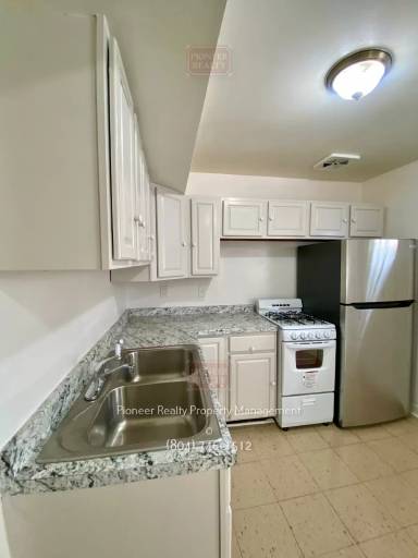 Main picture of 2103 Newbourne St