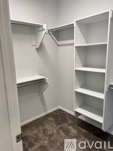 Main picture of 6108 Nauman Dr SE