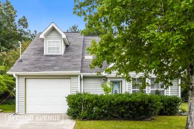 Main picture of 7371 Bramble Oak Dr
