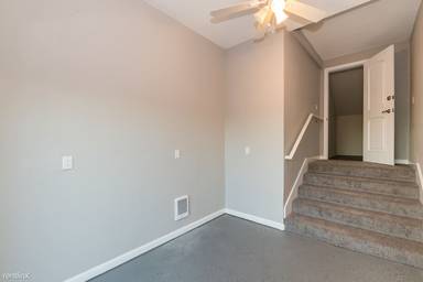 Main picture of 2569 Maxwell Ave