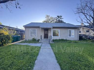 Main picture of 1141 N Sierra Nevada St