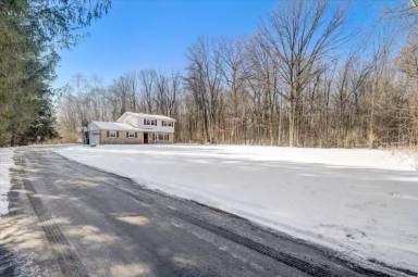 Main picture of N128W12795 Highland Rd