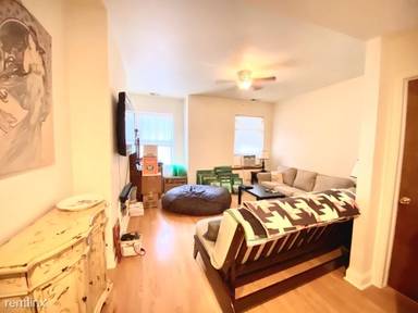 Main picture of 1001 W Sunnyside Ave