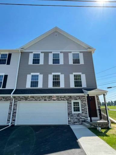 Main picture of 241 McCaskey Ave