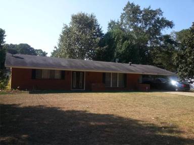 Main picture of 1231 Summer Ln