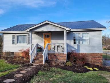 Main picture of 298 E Jere Whitson Rd