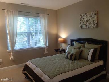 Main picture of 1 Salem Grn