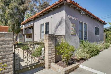 Main picture of 1900-1906 31st St Apartments