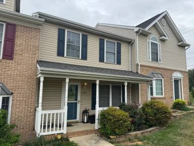 Main picture of 1202 Old Windmill Cir