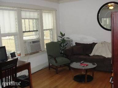 Main picture of 1436-40 W Thorndale Ave Apartments