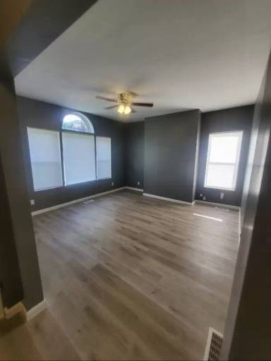 Main picture of 288 McGregor Ave