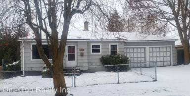 Main picture of 1422 S Wall St