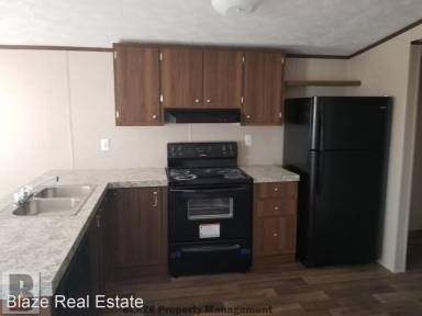 Main picture of 2112 Hawk Ln