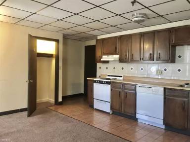 Main picture of 149 Main St