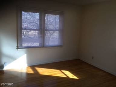 Main picture of 1101 S Fabrique Dr