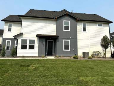 Main picture of 217 S Ripplerock Ln