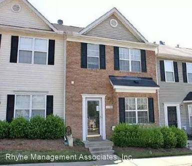 Main picture of 105 Baberton Dr