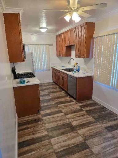 Main picture of 3744 Veteran Ave