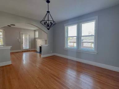 Main picture of 1016 Childress Ave