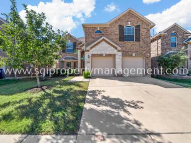 Main picture of 14012 Blueberry Hill Dr