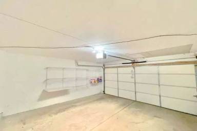 Main picture of 7600 W Irving Park Rd