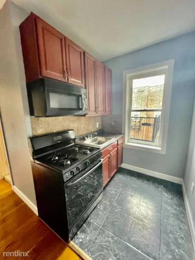Main picture of 1200 Kennedy Blvd