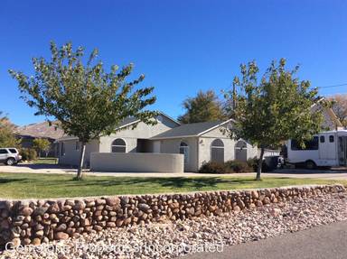 Main picture of 574 N 360 W