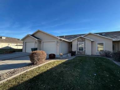 Main picture of 584 1/2 Belhaven Way
