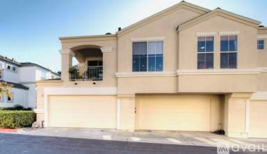 Main picture of 902 Brea Ln