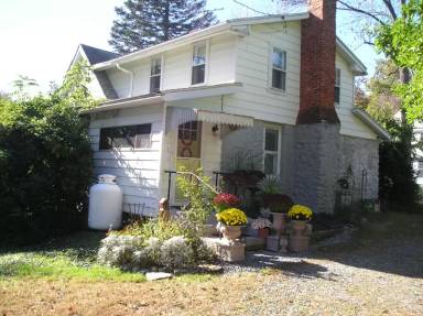 Main picture of 594 Sturges Hwy