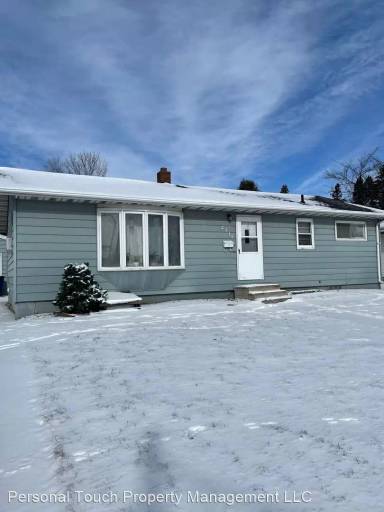 Main picture of 2311 8th St S