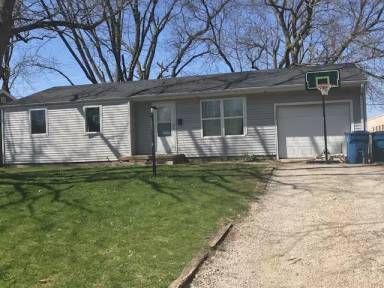 Main picture of 304 Briar Ln