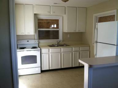 Main picture of 2215 Admiral Dr