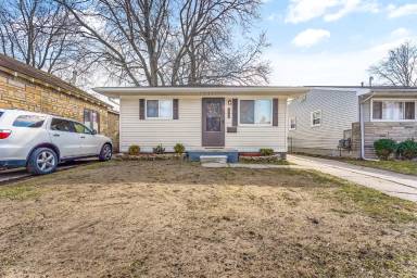 Main picture of 11284 Continental Ave