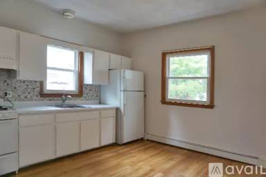 Main picture of 150 Brown St